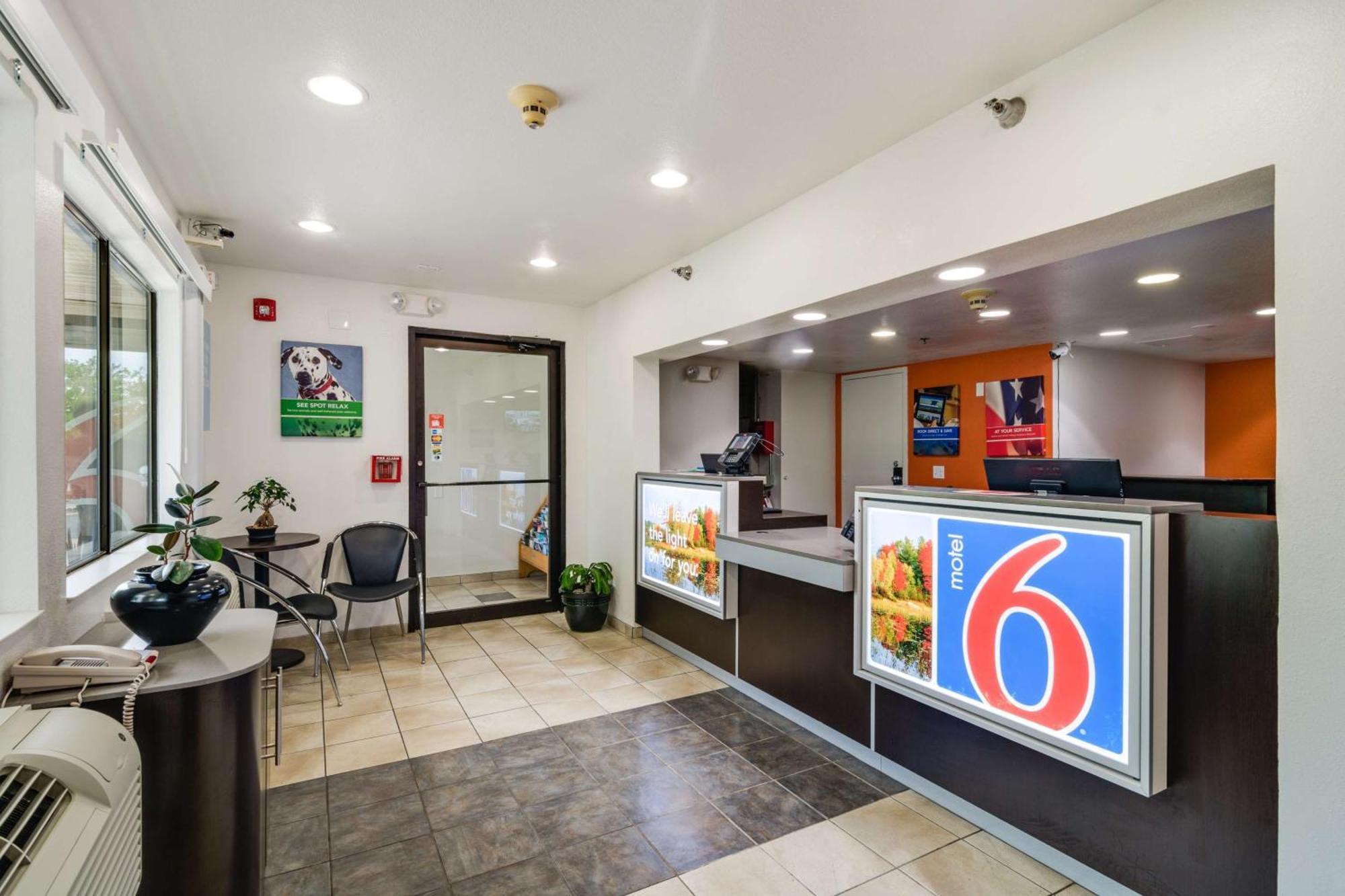 Motel 6-Rolling Meadows, Il - Chicago Northwest Bagian luar foto